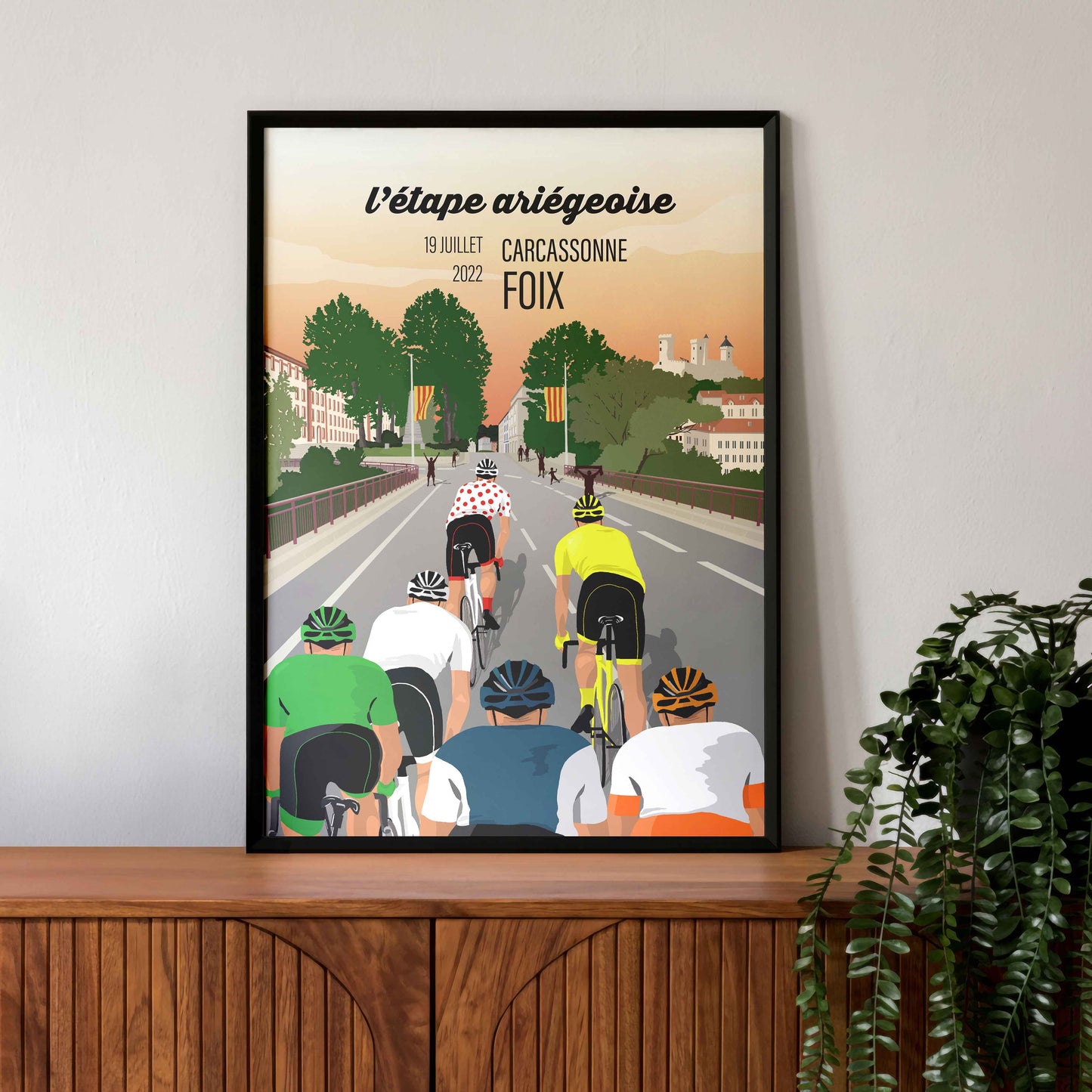 Décoration murale vélo : affiche vintage Foix 2022 étape Carcassonne-Foix, idée cadeau originale pour passionné de cyclisme et de territoire ariégeois.