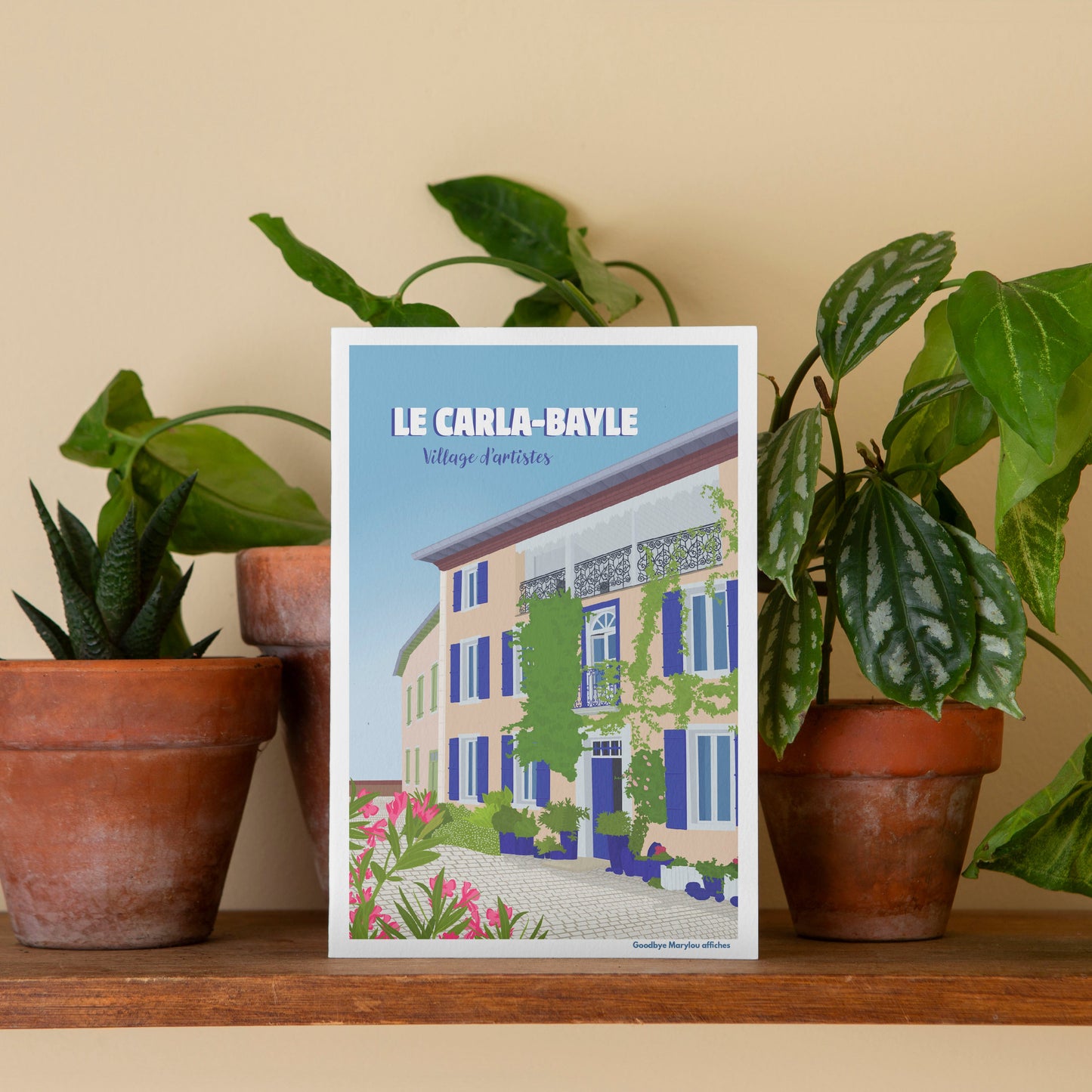 Carte postale illustration village du Carla-Bayle Ariège, cité d'artistes aux façades colorées.
